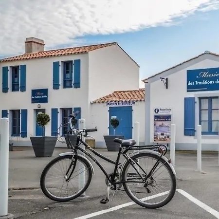 Feriehus House Les Sables D Or 1